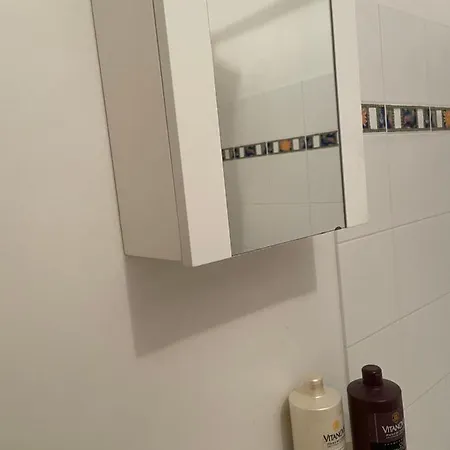 Apartment Outstanding